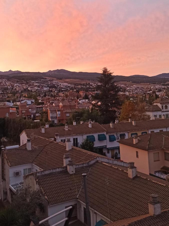 Piso Turistico Huetor Vega Lägenhet Exteriör bild